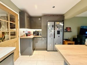 Photo 8- click for photo gallery